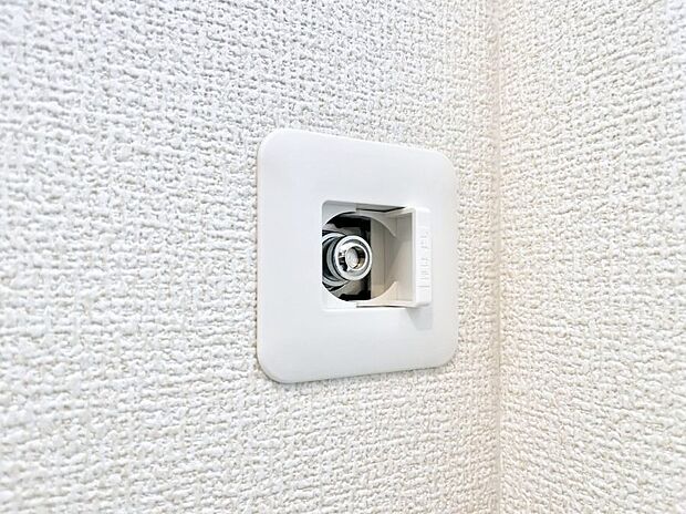 洗面所にガスコンセント！ガス式の衣類乾燥機が使用できますね