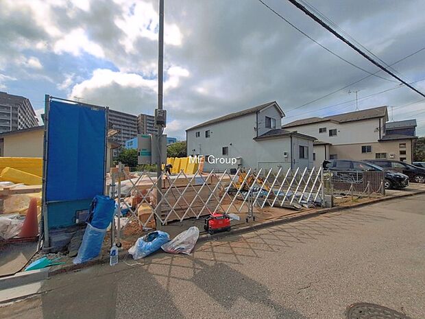 ◆2号棟◆～Exterior～　忙しく過ぎゆく日常を置き去るほど、ゆったりした時間が流れる住環境。『快適』は「家」と「街」と「環境」が調和した時に訪れるだと改めて感じさせてくれます。