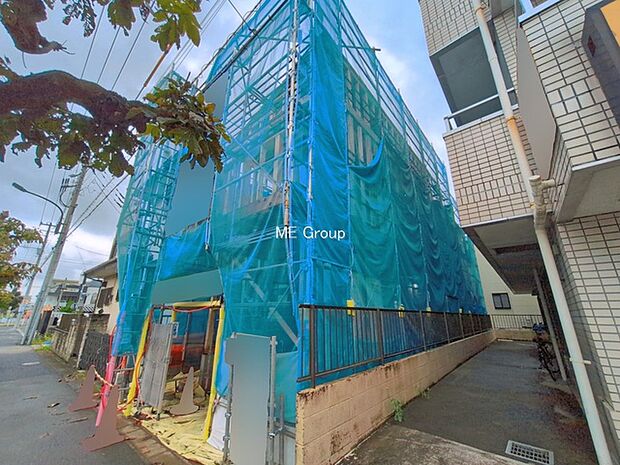 ~Exterior~ 忙しく過ぎゆく日常を置き去るほど、ゆったりした時間が流れる住環境。『快適』は「家」と「街」と「環境」が調和した時に訪れるだと改めて感じさせてくれます。