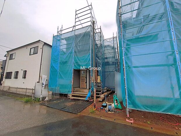 ◆B号棟◆~Exterior~ 忙しく過ぎゆく日常を置き去るほど、ゆったりした時間が流れる住環境。『快適』は「家」と「街」と「環境」が調和した時に訪れるだと改めて感じさせてくれます。