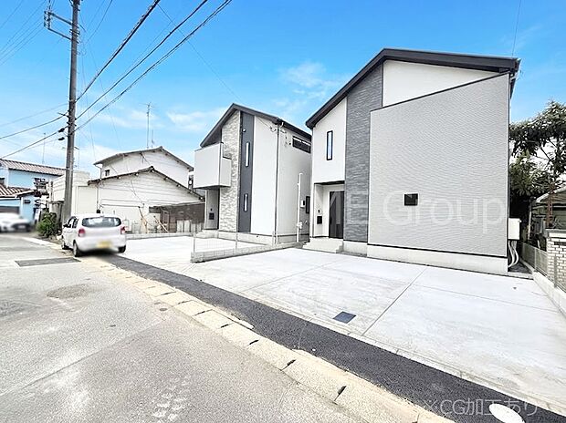 ~Exterior~ 前面道路:北 4m 私道 前面道路は閑静な住宅地をはしる車通りの少ない道路。駐車の出し入れもらくらくです!ご不明点・現地見学のご希望は、お気軽にお問い合わせください!