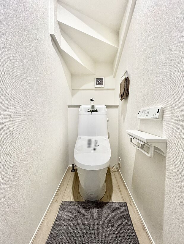 トイレは1階と2階それぞれに配置されていてとても便利です。