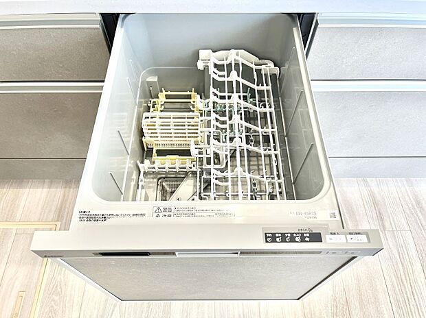 面倒なお片づけは食洗機にお任せ!家事の負担が減って、時間にも気持ちにもゆとりができます。