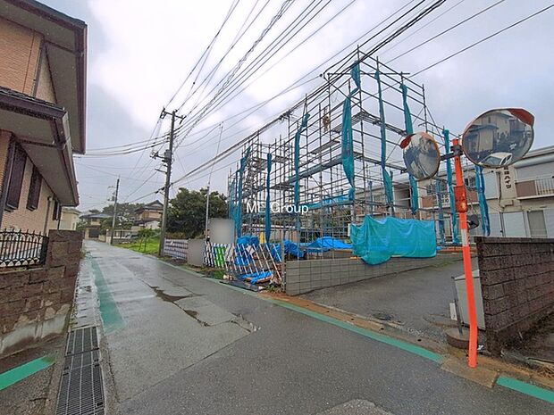 ~Exterior~ 南西 4.5m 公道 住宅地になっているので車量も少なく、静かな立地です。子育て環境も良好です♪♪周辺環境もあわせてご案内させて頂きます。