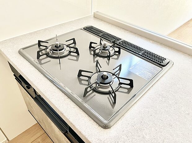 三口ガスコンロでお料理が一気にはかどりそう。