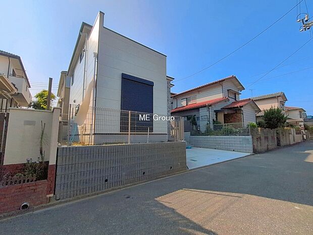 ~Exterior~ 「落ち着き」と「安らぎ」と「快適」を実現してくれます。いつ友人・親戚・来客が来ても決して油断しないハイスペックな邸宅。上質な暮らしを演出します。
