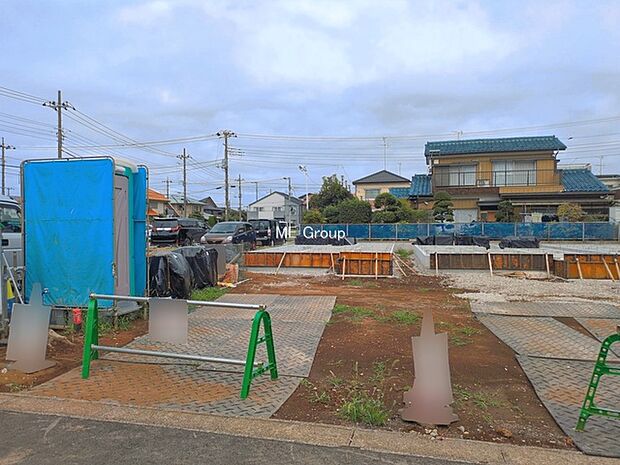 ◆A号棟◆～Exterior～　周辺には学校や買物施設もあり生活、子育てに適した環境が広がっています！「永住地」として、物件のご見学だけではなく、周辺の環境や通学できる学校についてもご相談ください！