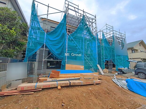 ◆A号棟◆~Exterior~ 東武野田線「江戸川台」駅徒歩9分!駅近の利便性と豊かな自然を享受する住環境のもと、彩り豊かな快適な暮らしは家族を笑顔にしてくれそうです。