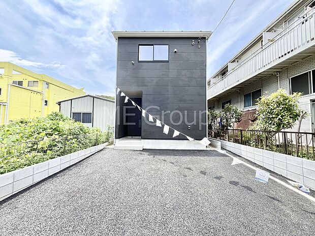~Exterior~ 首都圏で憧れのスローライフ♪緑に囲まれた土地は都会の喧騒を忘れられそう。四季を通じて自然と触れ合えるスポットが周辺には盛りだくさん!住みたくなる家。暮らしたい町。