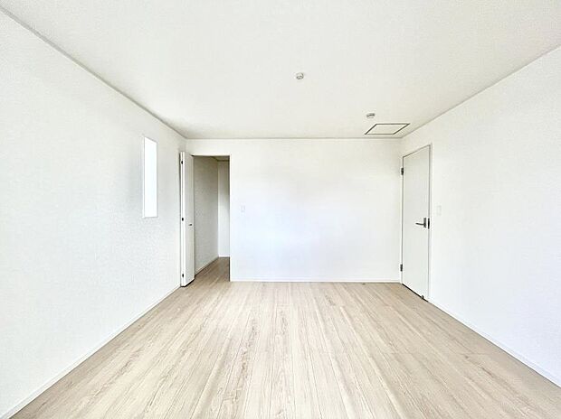 収納が充実しているので居住スペースを広々使えます