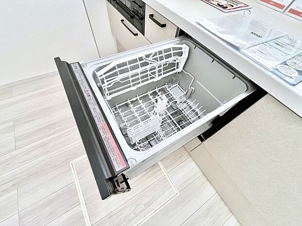 面倒なお片づけは食洗機にお任せ!家事の負担が減って、時間にも気持ちにもゆとりができます。