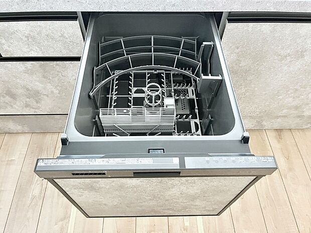 ◆2号棟◆面倒なお片づけは食洗機にお任せ!家事の負担が減って、時間にも気持ちにもゆとりができます。