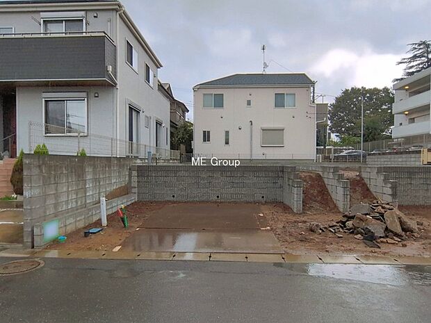 ◆1号棟◆~Exterior~ 首都圏で憧れのスローライフ♪緑に囲まれた土地は都会の喧騒を忘れられそう。四季を通じて自然と触れ合えるスポットが周辺には盛りだくさん!