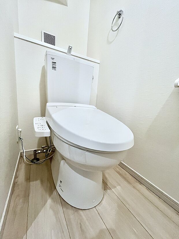 トイレは1階と2階それぞれに配置されていてとても便利です。