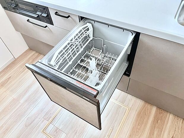 面倒なお片づけは食洗機にお任せ!家事の負担が減って、時間にも気持ちにもゆとりができます。