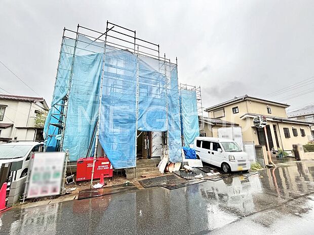 溢れる陽光でご家族の笑顔も輝く