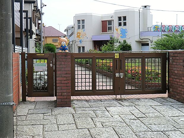 幼稚園・保育園 400m 三山つくし保育園