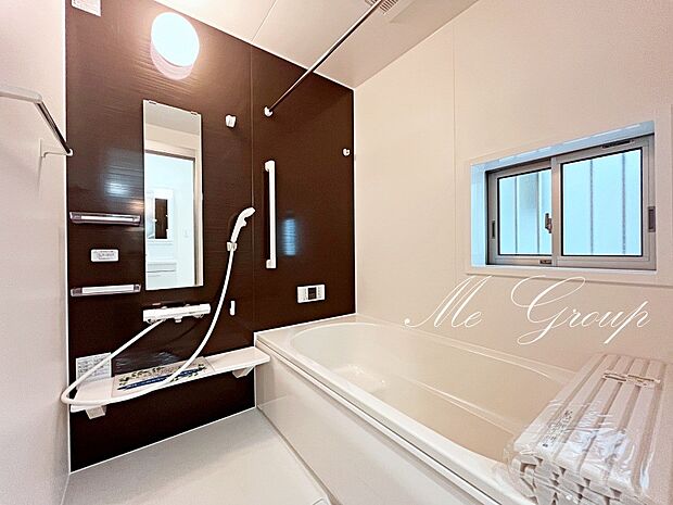 ■1-C■〜Bath Room〜  ゆったりと足を伸ばして入浴することが可能！  お子様とご一緒でも十分な広さなので、リビングとは違った家族団欒のひと時をお楽しみいただけます。    