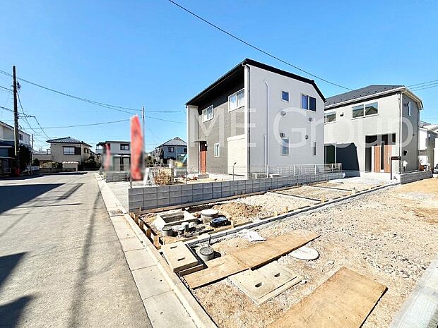 〜Exterior〜 前面道路:西7.58m公道・南7.59m公道 住宅地になっているので車量も少なく、静かな立地です。子育て環境も良好です♪♪周辺環境もあわせてご案内させて頂きます。