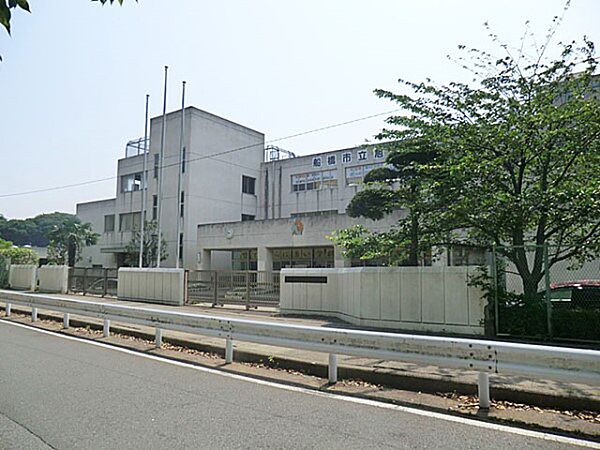 中学校 480m 四街道市立旭中学校