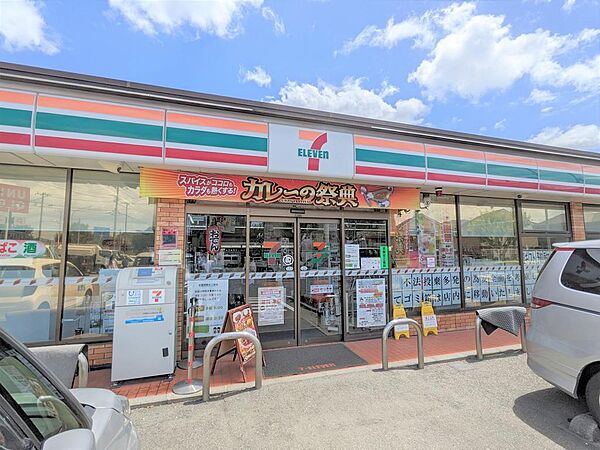 セブンイレブン横浜笹野台4丁目店