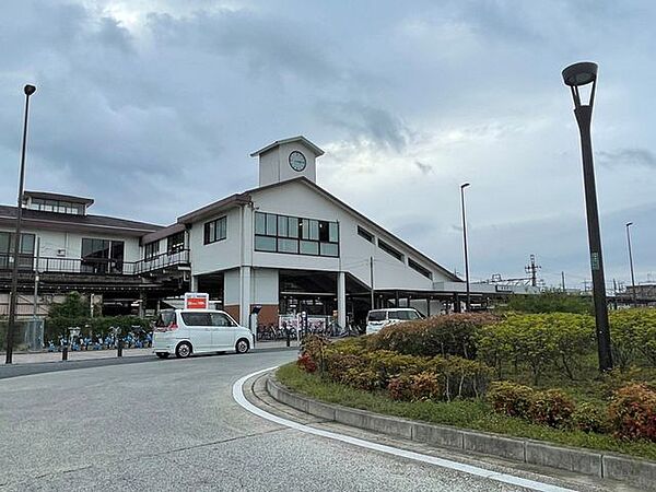 高坂駅(東武 東上本線) 【駅】高坂駅まで4800ｍ（車約14分）。都内へ通勤や通学にも利用できる駅が近くにあるのはうれしいですね。