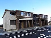  2階 築8年9ヶ月の賃貸物件