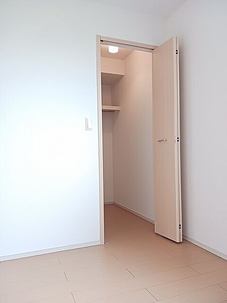 apartment 茨城県潮来市洲崎3835番1
洲崎の賃貸情報を見る
物件地図
