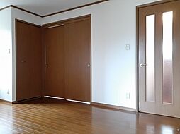 アクア 104 1階2DKのリビング/ダイニング