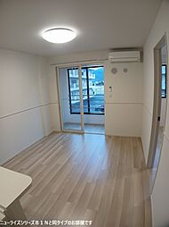 ニコリヴII 202 2階2LDKのリビング/ダイニング