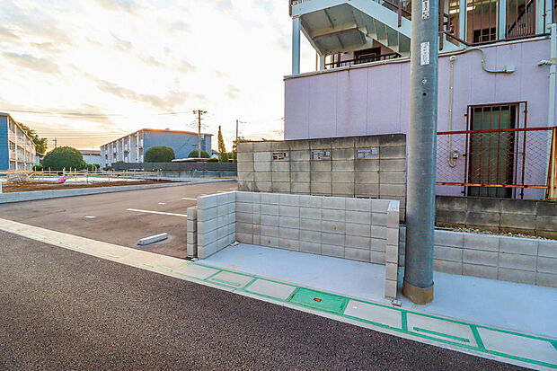 ゴミ置場：3.8平方メートル×1/11持分