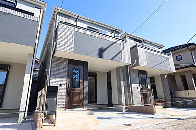 外観:本日ご見学できます♪ご購入の際の値引き交渉も頑張ります♪頭金の無い方など住宅ローン審査に不安をお持ちの方もお気軽にお問合せ下さい♪ 外観:本日ご見学できます♪ご購入の際の値引き交渉も頑張ります♪頭金の無い方など住宅ローン審査に不安をお持ちの方もお気軽にお問合せ下さい♪