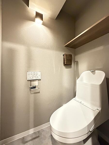 新規交換済みの上、内装もやり直しています！