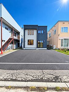 外観:長期優良住宅、住宅性能評価書、地盤調査済の地盤保証、ZEH水準以上、エネルギー消費性能削減率20%達成、断熱性能5/7のハイスペック住宅です! 外観:長期優良住宅、住宅性能評価書、地盤調査済の地盤保証、ZEH水準以上、エネルギー消費性能削減率20%達成、断熱性能5/7のハイスペック住宅です!