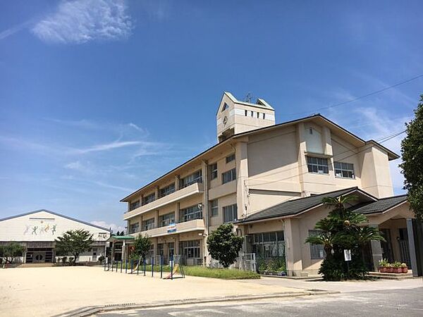 大分市立高田小学校大分市立高田小学校児童数　417人(2022年度)教職員数　24名(2022年度) 790m