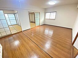 三和コーポ岩田 3LDKのリビング/ダイニング