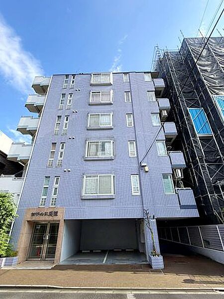 【外観】常磐緩行線「綾瀬」駅まで徒歩10分です。