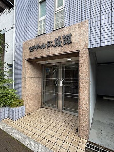 【エントランス】