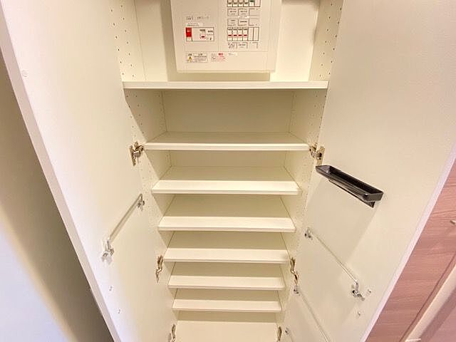 収納