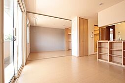 広島高速交通アストラムライン 中筋駅 徒歩7分の賃貸アパート 2階2LDKのリビング/ダイニング