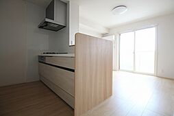 JR山陽本線 新井口駅 徒歩13分の賃貸アパート 2階2LDKのリビング/ダイニング