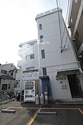 白島駅より徒歩13分 3階 築48年4ヶ月の賃貸物件