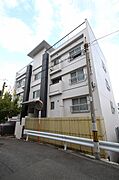 広島駅より徒歩11分 4階 築58年3ヶ月の賃貸物件