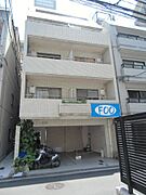 小網町駅より徒歩2分 4階 築41年2ヶ月の賃貸物件