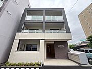 ハピネスひこ 3階 築2年4ヶ月の賃貸物件