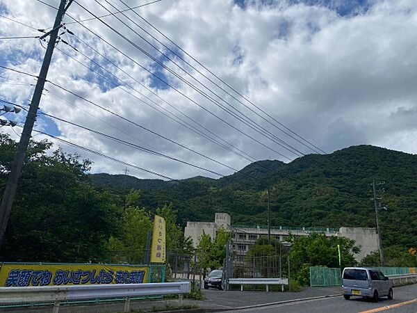 画像13:広島市立狩小川小学校