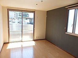 JR可部線 梅林駅 徒歩8分の賃貸アパート 1階2LDKのリビング/ダイニング