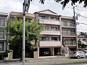 シャルム白島中町 4階 築30年8ヶ月の賃貸物件