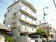 レジデンスK&M 3階 築33年8ヶ月の賃貸物件