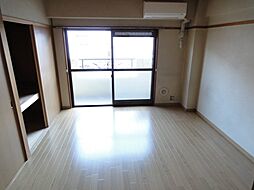 広島電鉄5系統 皆実町二丁目駅 徒歩7分の賃貸マンション 4階1DKのリビング/ダイニング